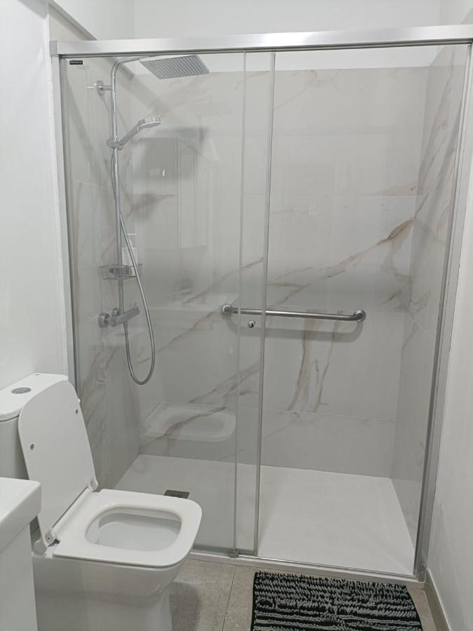 Emilio De La Cerda Huelin Appartement Málaga Buitenkant foto